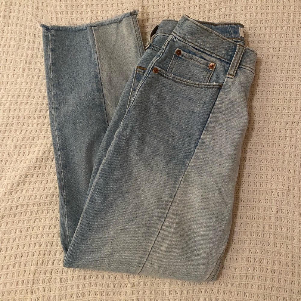 Abercrombie & Fitch Ultra High Rise Ankle Straight Jeans Curve Love 26